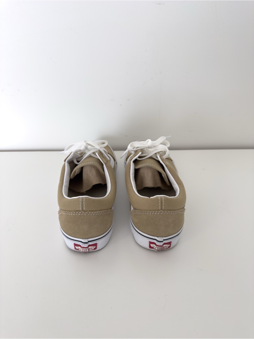 Vans Old Skool Low-Top Sneakers - Picture 3 of 7